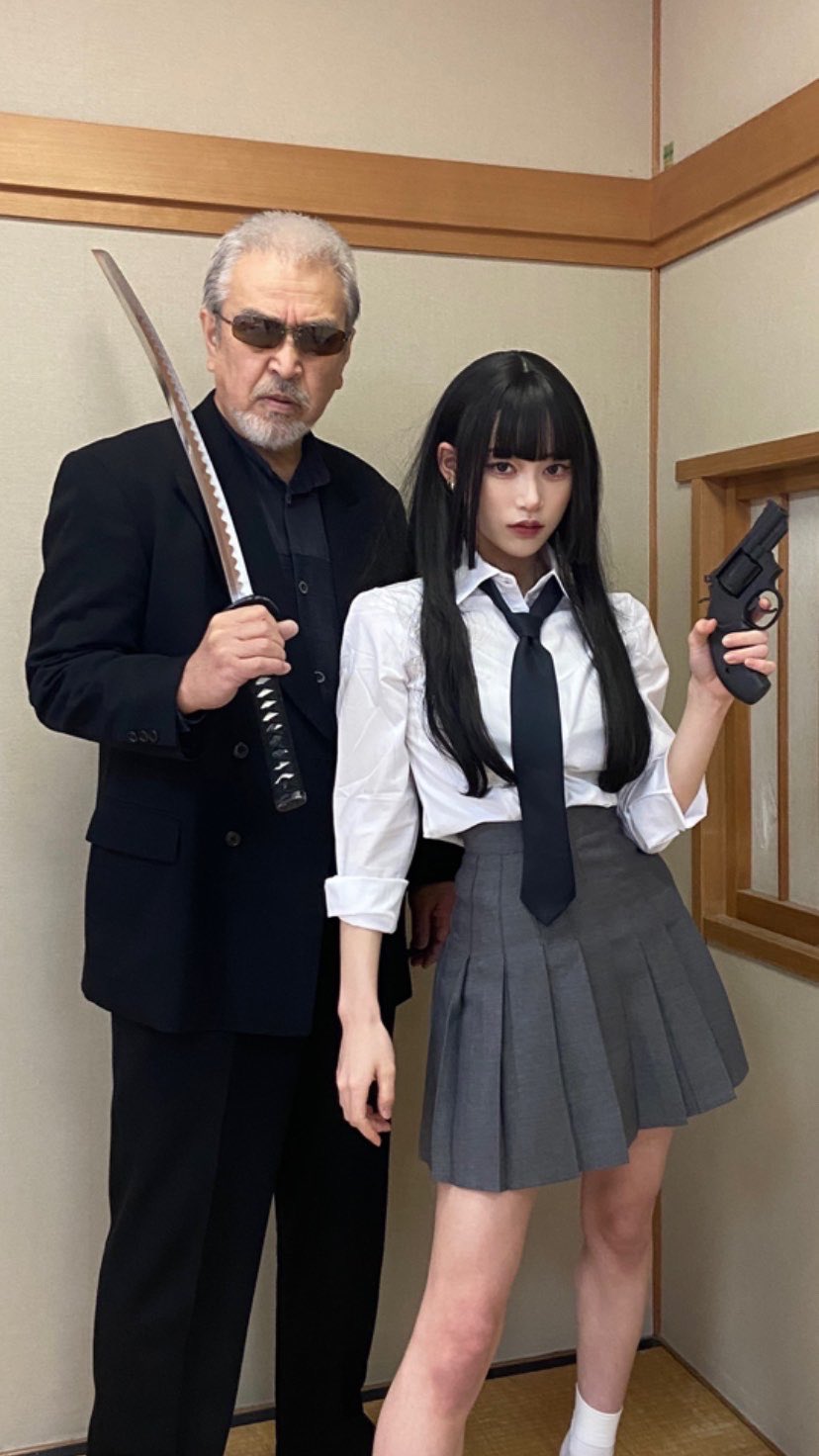 Cosplay Yapan Baba-Kız Çifti Viral Oldu
