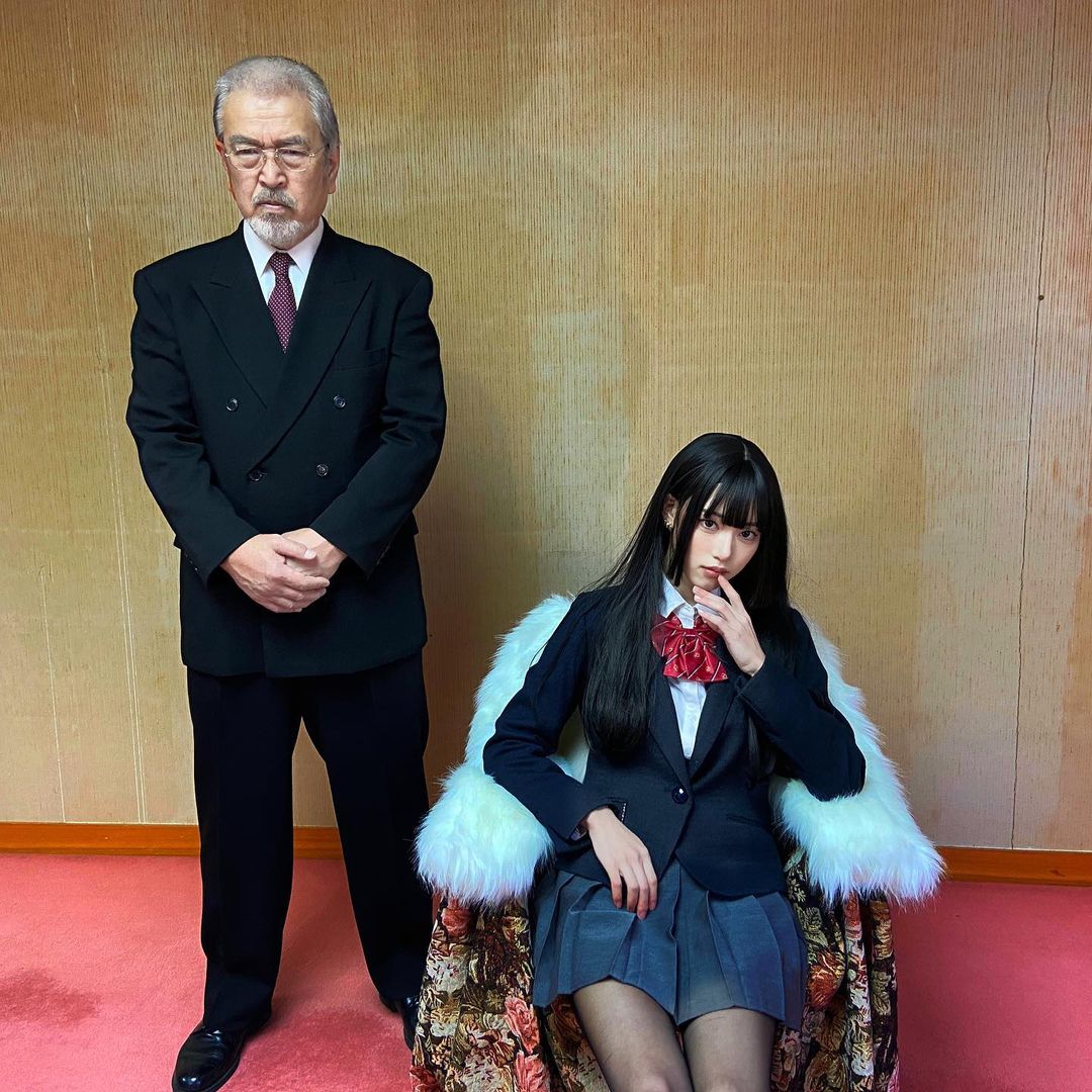 Cosplay Yapan Baba-Kız Çifti Viral Oldu