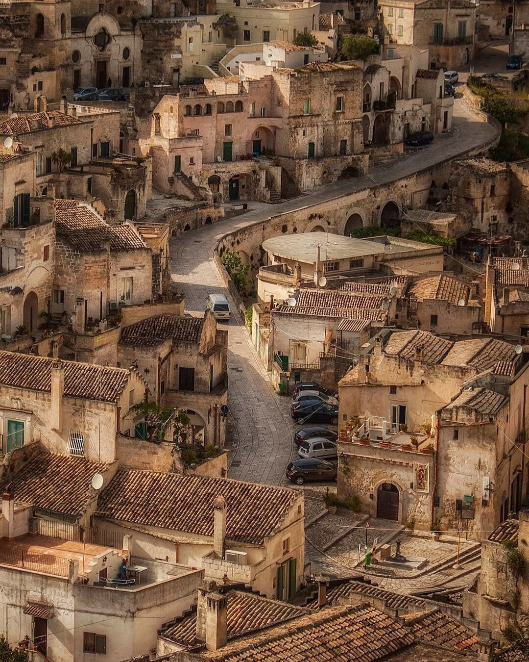 İtalya'nın Mardini: Mağara Şehri Matera