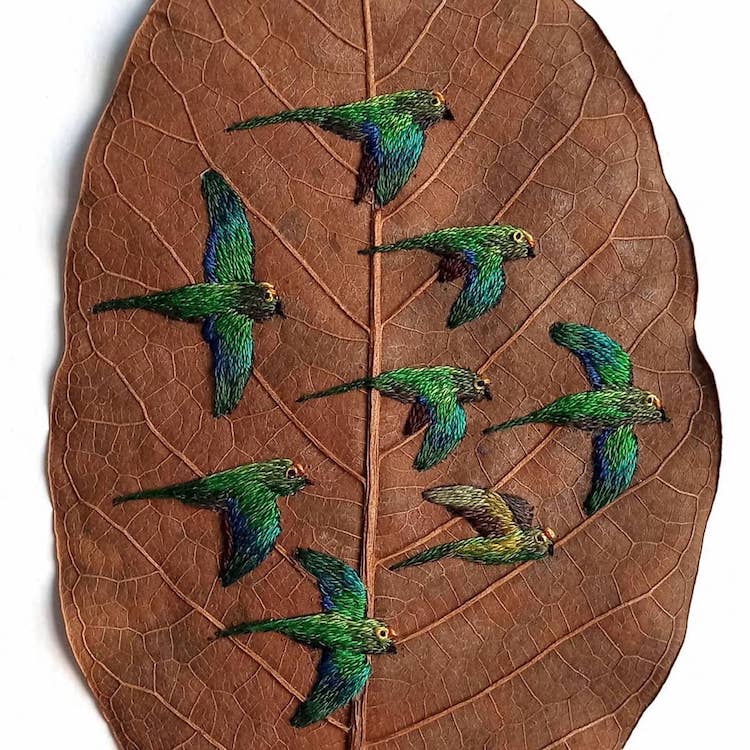 Nakış Sanatıyla Estetik Kuş Tuvalleri