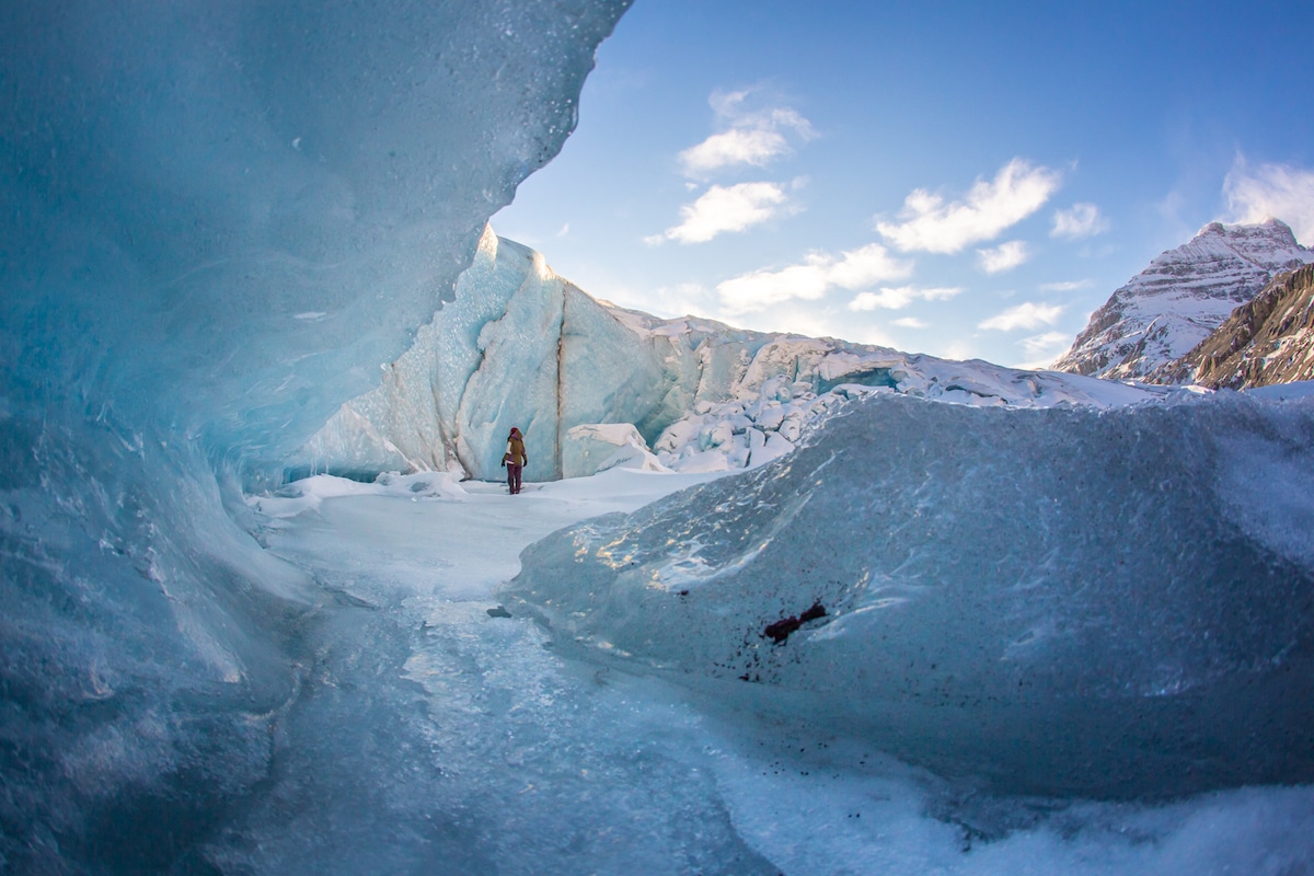 Buz Mağaralarının Büyüleyici Görüntüleri