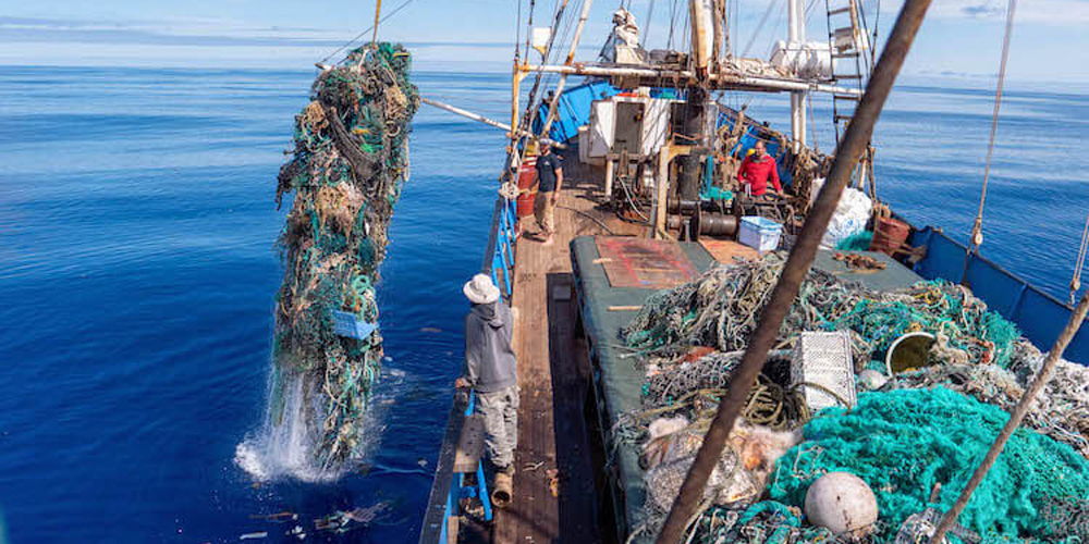 Okyanustan 103 Ton Plastik Çıkarıldı